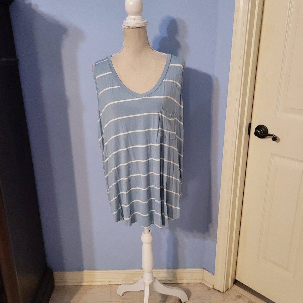 Homegirl 2x Womens Blouse
